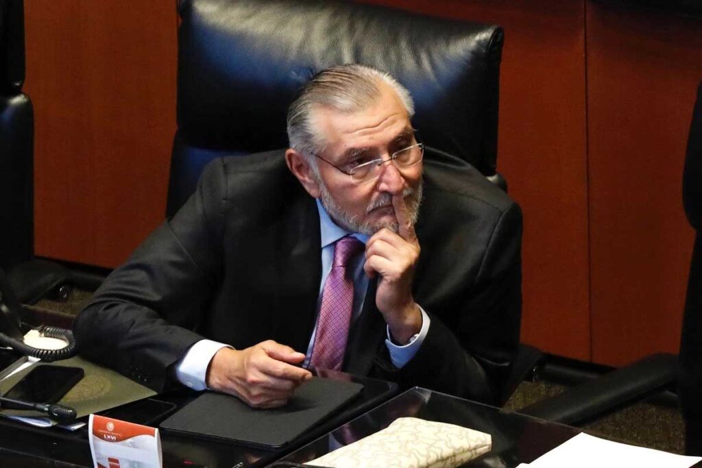 Adan-Augusto-Lopez-niega-vinculos-con-La-Barredora-y-defiende-su-historial