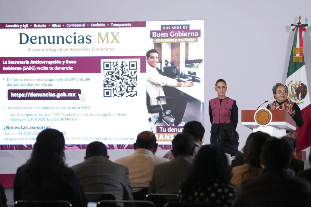 2026-09-22_Conferencia_de_prensa_matutina_-_Palacio_Nacional_07_HC