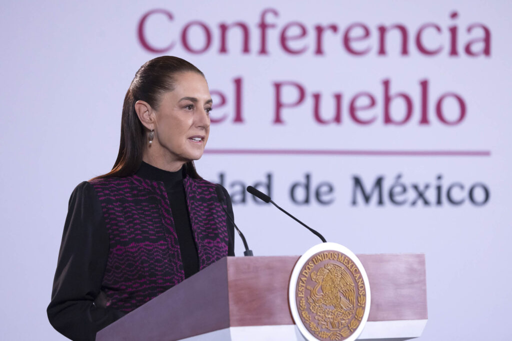 2026-10-19_Conferencia_de_prensa_matutina_-_Palacio_Nacional_01_JCRM