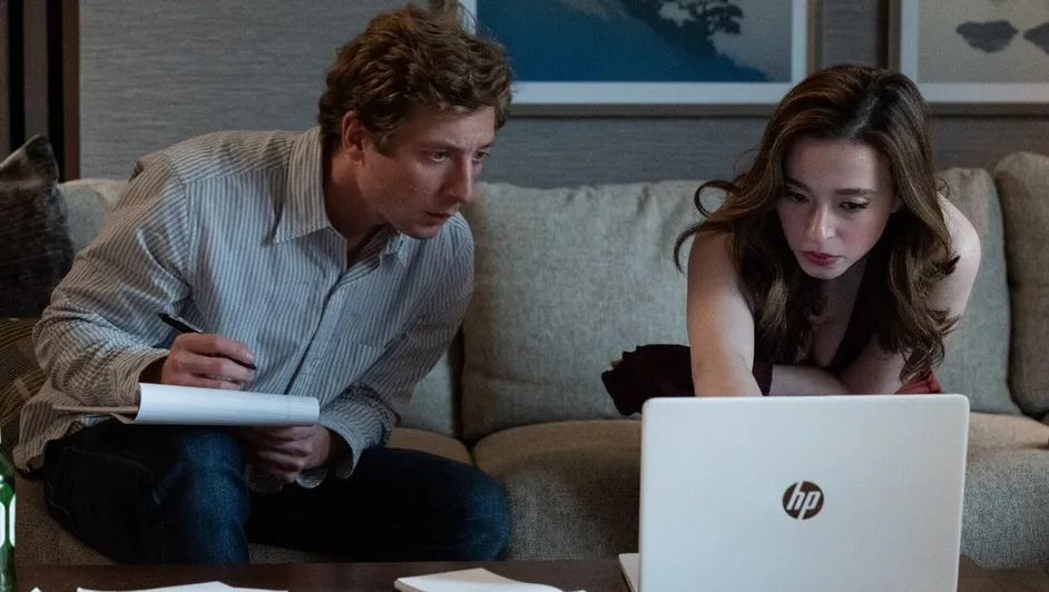 jeremy-allen-white-mikey-madison